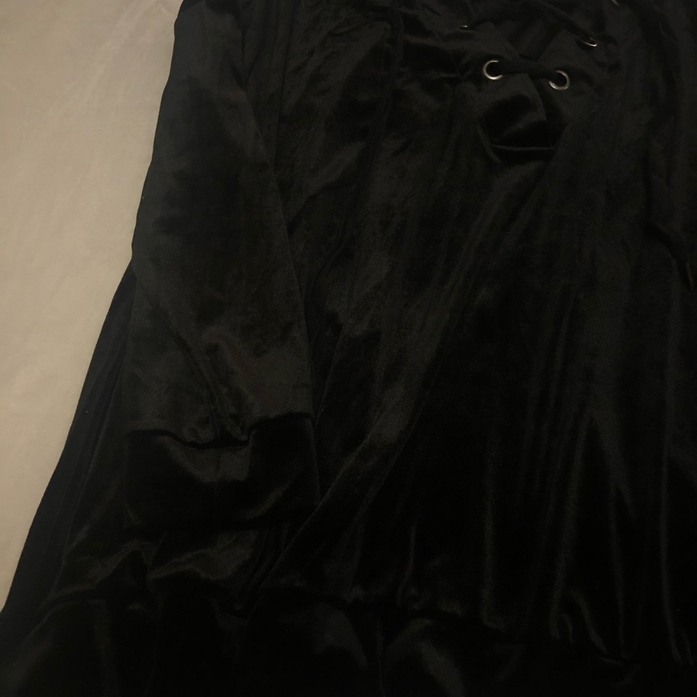 Velour pullover - Picture 2 of 4